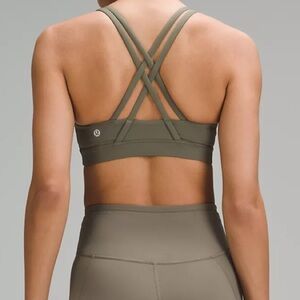 Lululemon Energy Sports Bra Light Green Medium Support Size 10